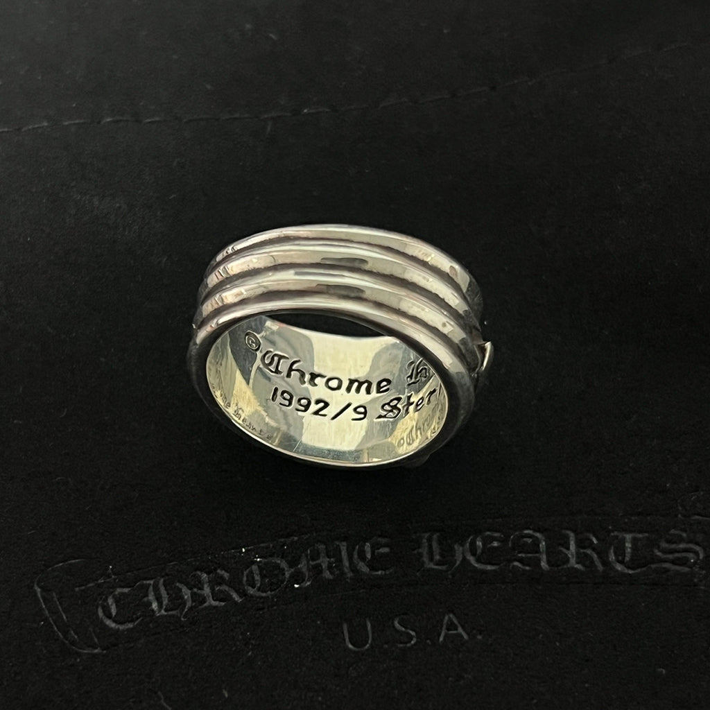 Wide sword ring