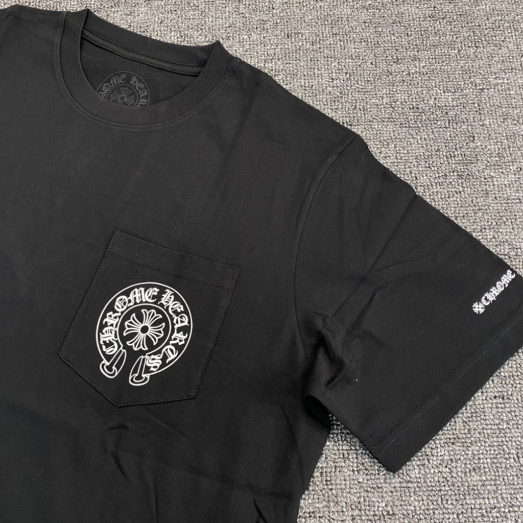Horseshoe Print T-Shirt