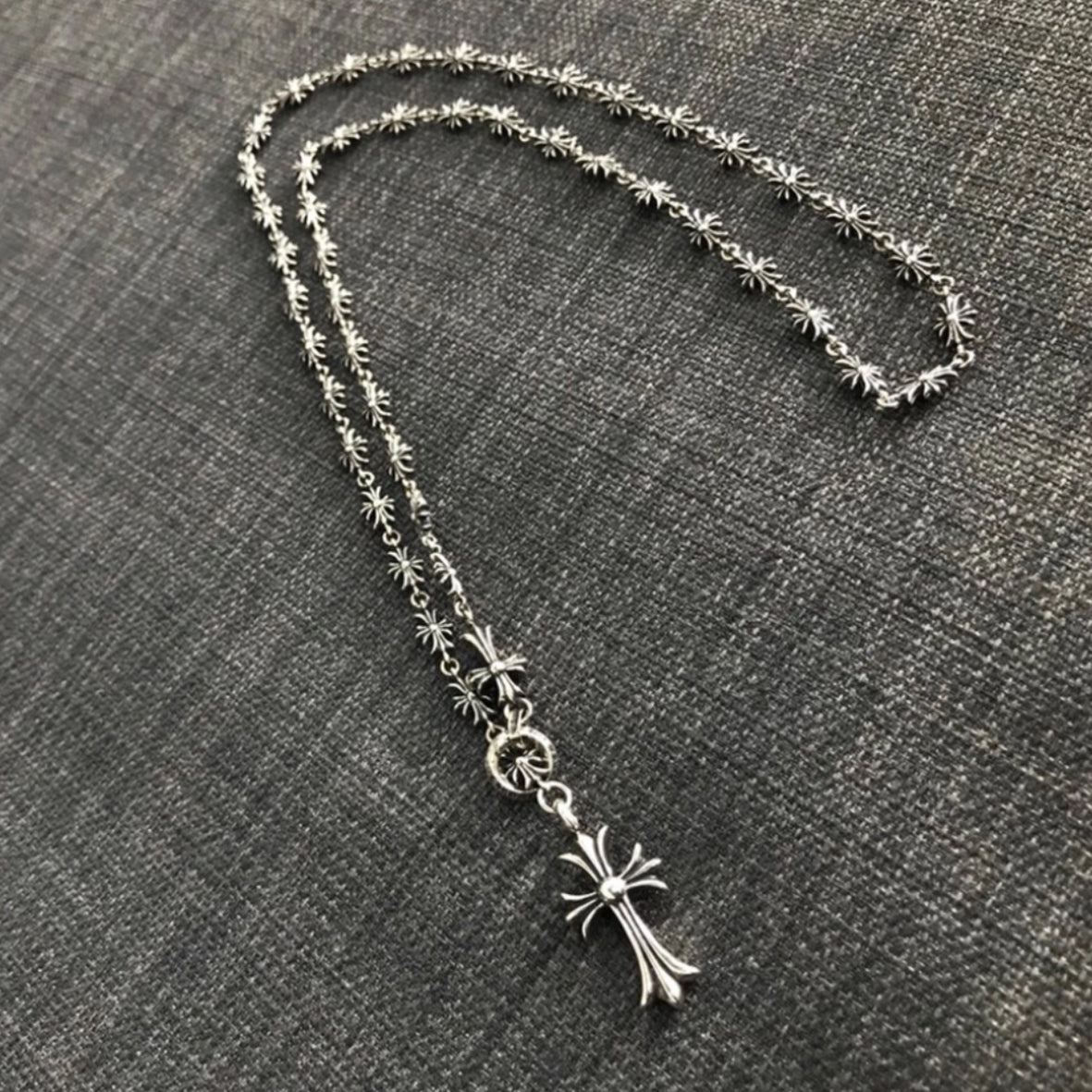 Tinye Retractable Cross Necklace