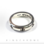 Aperture Concave Cross-Flower Ring