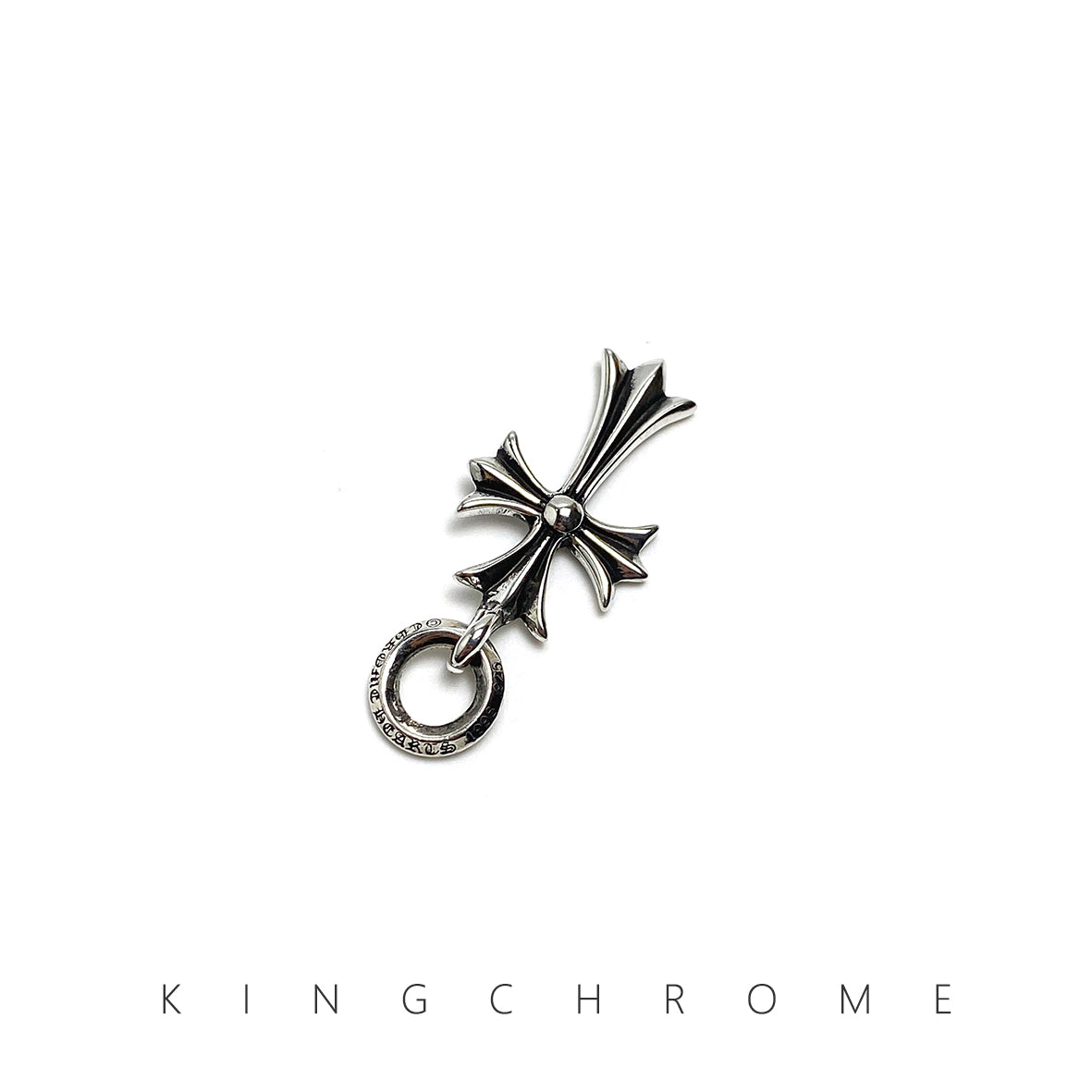 Single-Loop Cross Pendant