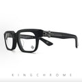 Black-rimmed sword glasses