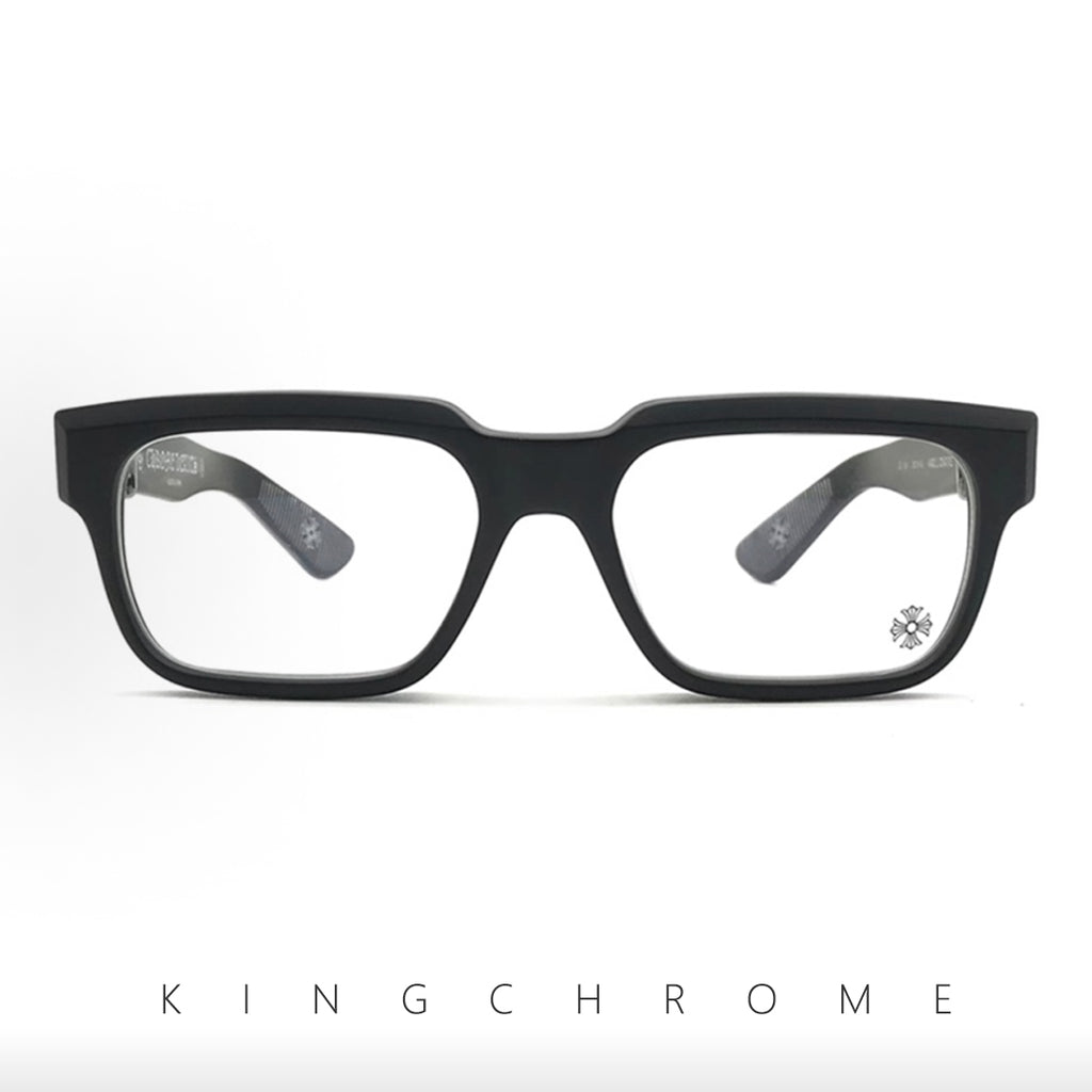 Black-rimmed sword glasses
