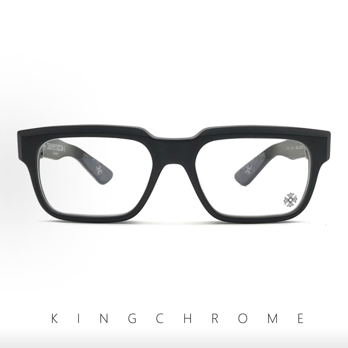 Black-rimmed sword glasses
